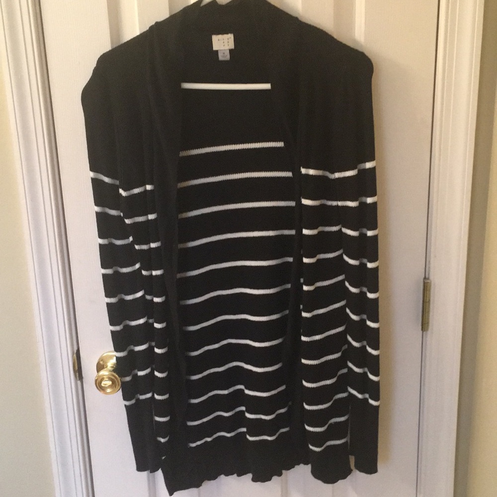 Target black and white striped open cardigan